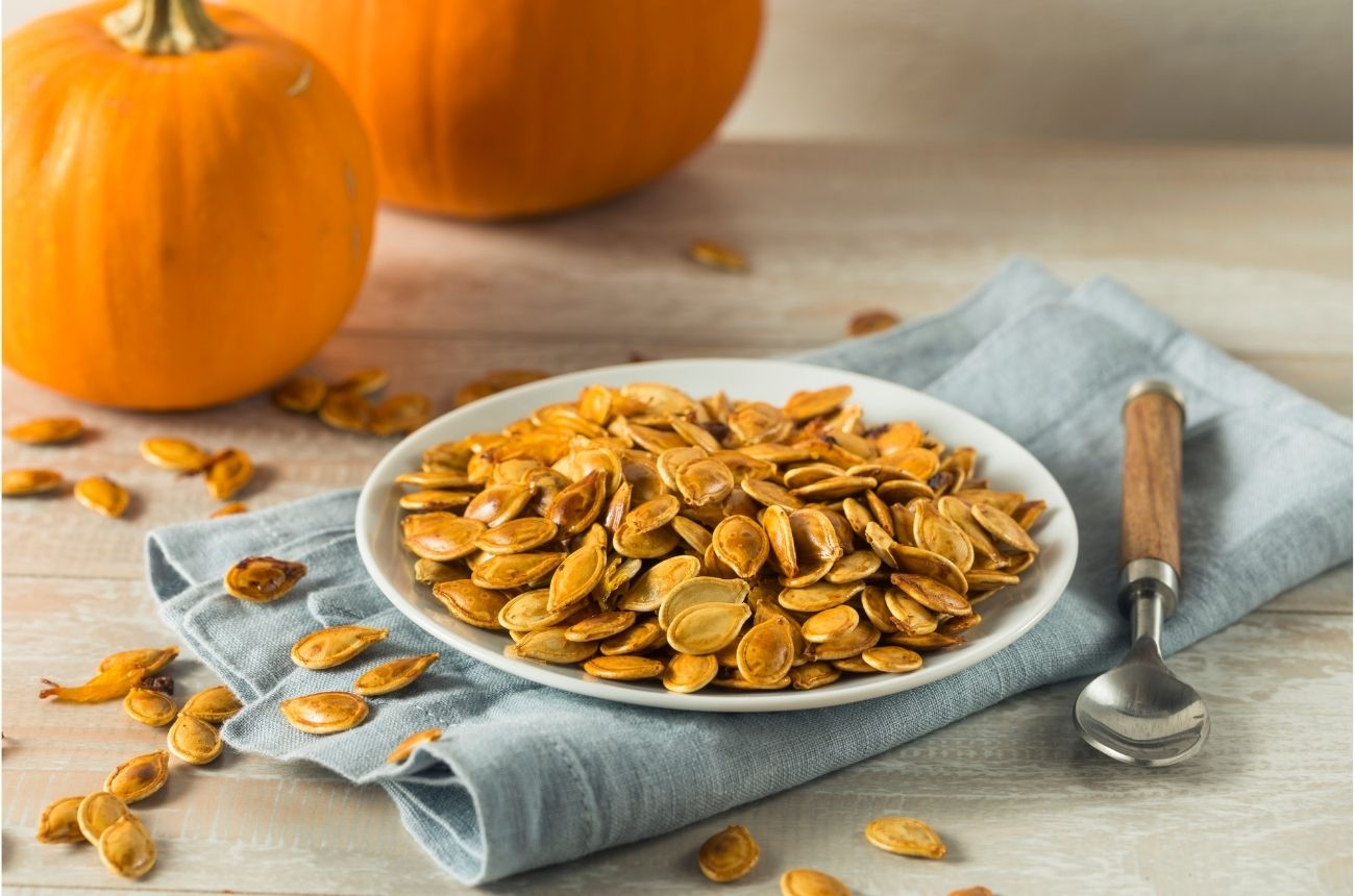 Health Benefits of Pumpkin Seeds Types, Facts & More cult.fit